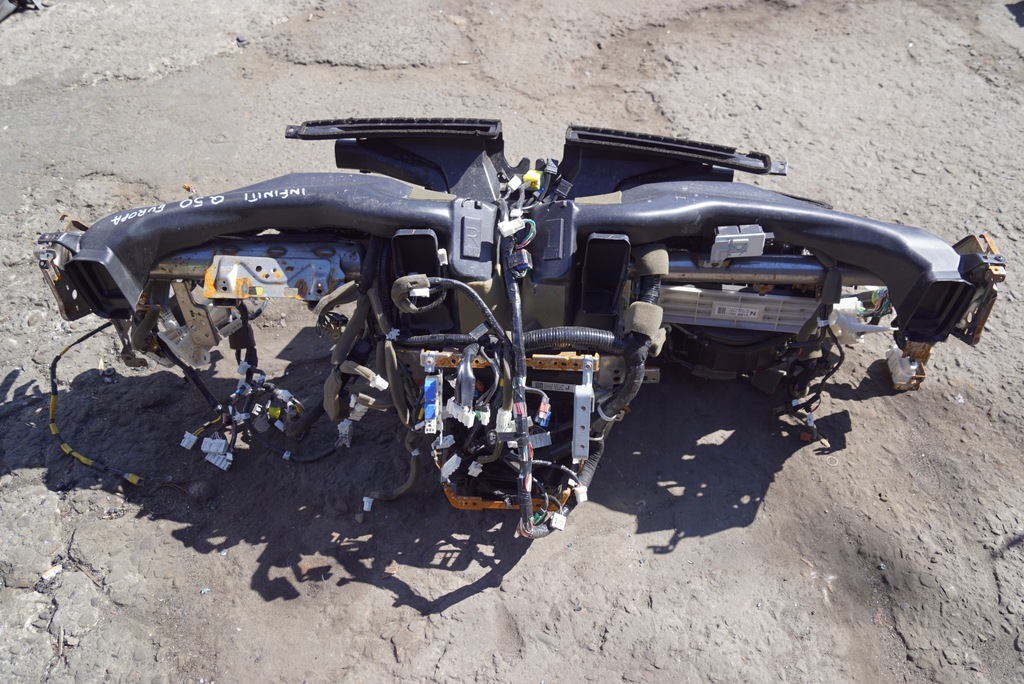 фото №7, Infiniti q50 консоль отопитель каркас труба