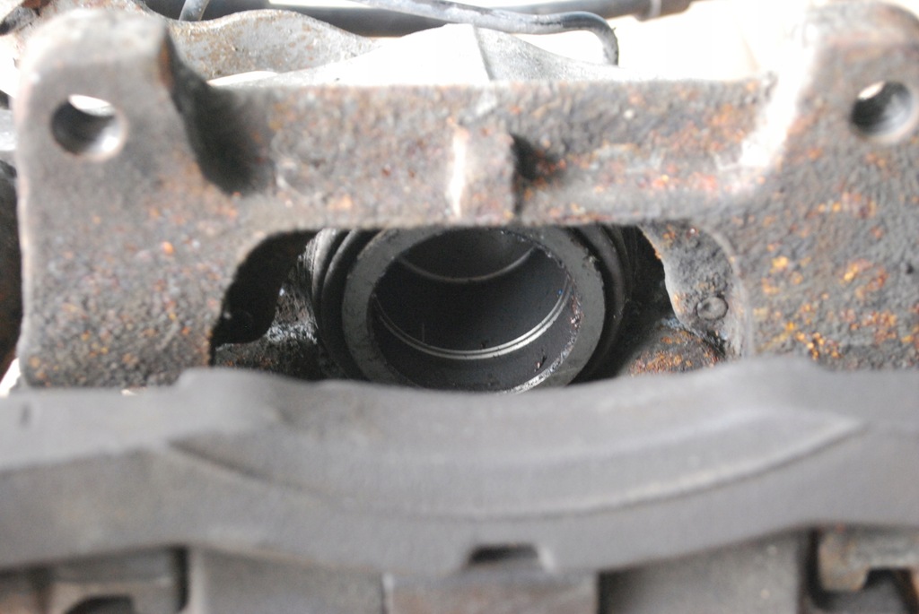 фото №9, Суппорт тормозной правый перед audi a8 d3 320mm