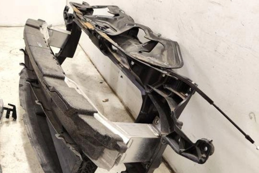 фото №11, Kompletny pas передний porsche panamera 971 971805931a бензиновый 243kw