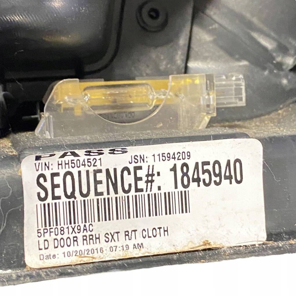 фото №12, Dodge charger 2017 правая сторона обшивки / обшивка дверь задних