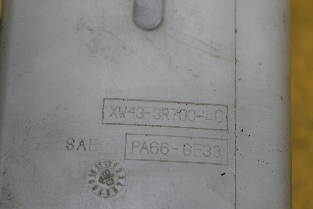 фото №8, Бачок підсилювача jaguar s-type xw43-3r700ac