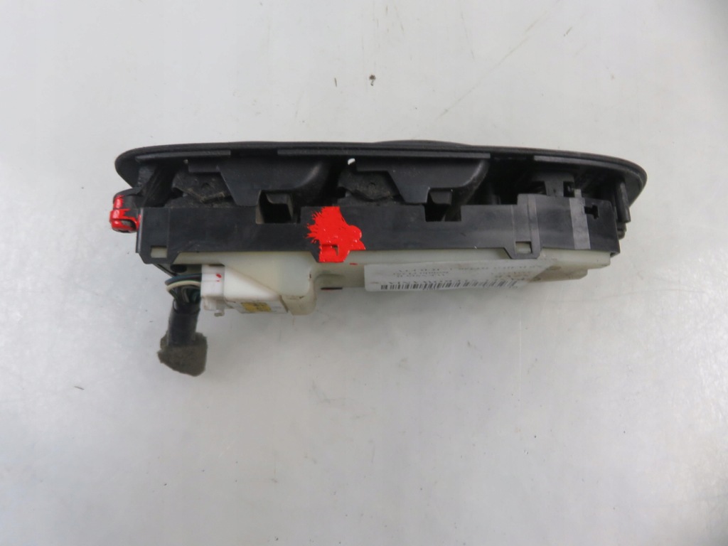 фото №8, Панель вікон toyota avensis ii t25 8480205210b0