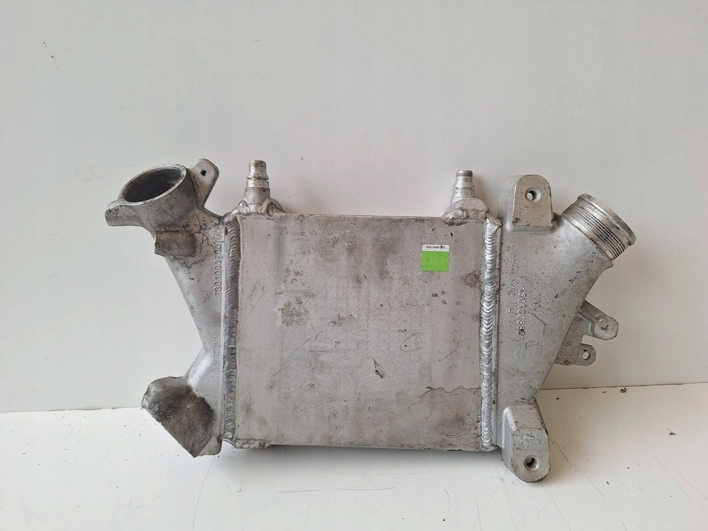 фото №1, Bmw 5 g30 інтеркулер 8575430 оригінал