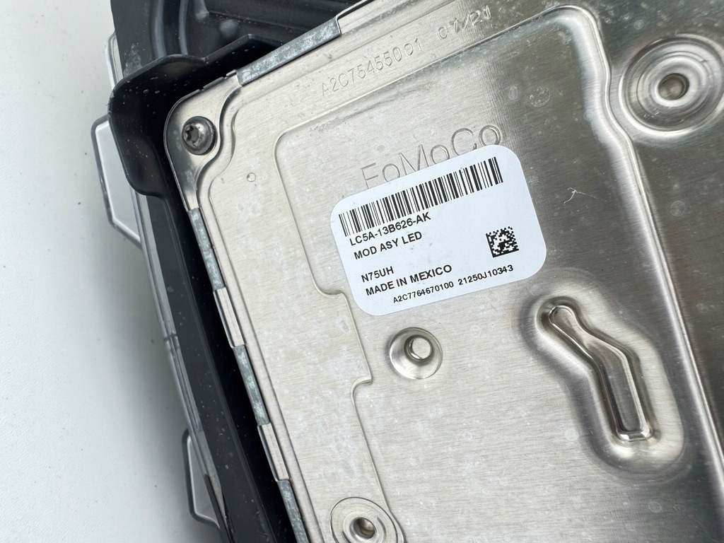 фото №9, Лампа ford mustang mach-e full led base_lj8b13e014be_prawa комплектная org eu