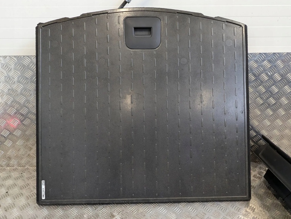 фото №6, Corolla e210 e21 2018-2024 kombi пол обшивка багажника