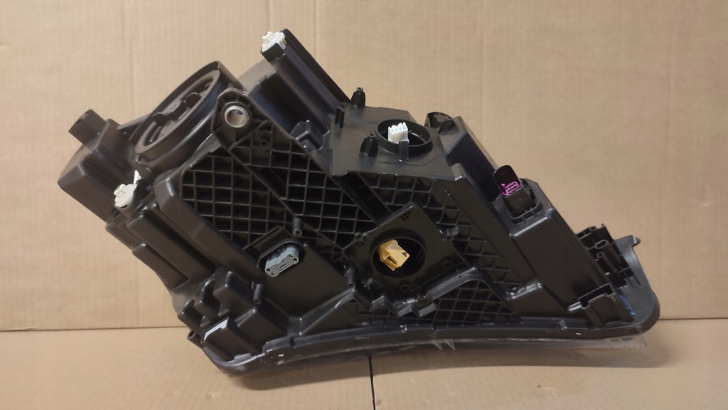 фото №6, Skoda superb iii 3v1 лампа лівий перед ксенон led