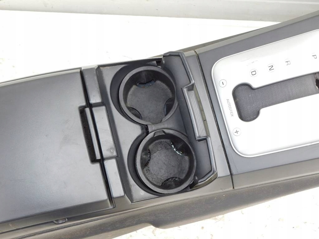 фото №8, Chrysler pacifica 04r підлокітник тунель середній