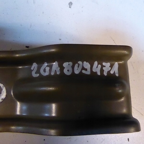 фото №4, Vw t-roc кронштейн крыла перед lr1x 2ga809471