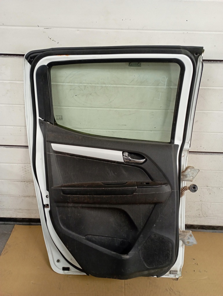 фото №7, Isuzu d-max ii 2 дверь левая задняя задние europa