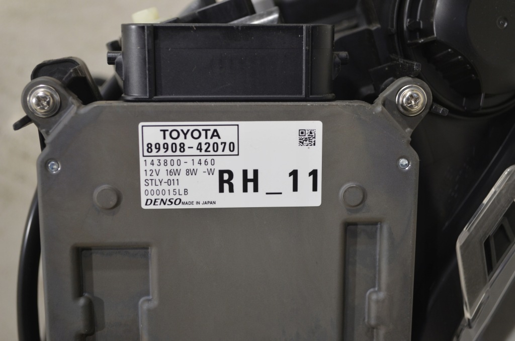 фото №9, Toyota rav4 v xa50 лампа фара правый kompletny