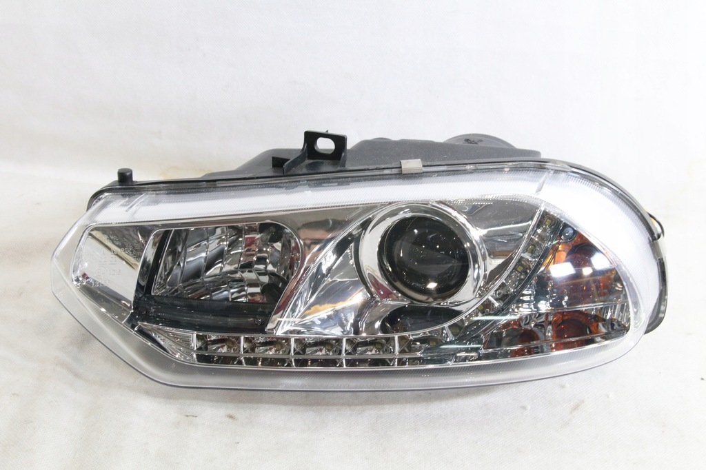 фото №1, Фара лампа тюнінг sonar ремінь led dayline alfa romeo 156 1997-2003