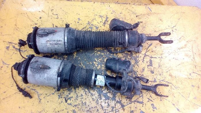 фото №8, Амортизационная стойка перед kpl. vw phaeton 3,2 b 3d0616039m