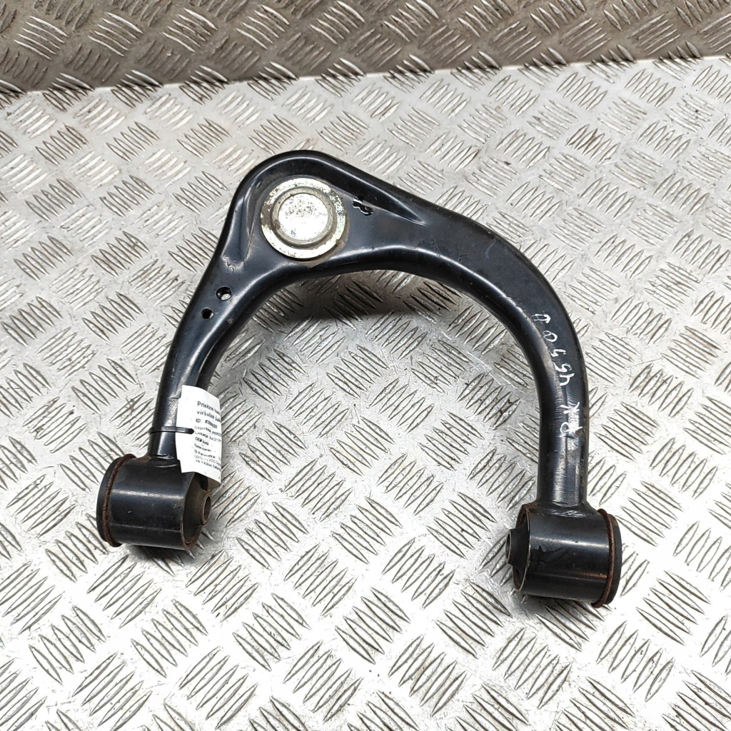 Рычаг передний верхний левый 48630-0k040 toyota hilux 2015– с Разборки