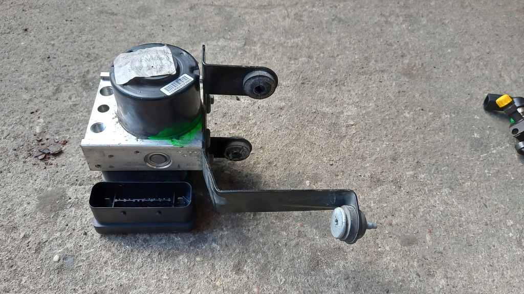 фото №1, Насос abs ford focus c-max 3m51-2m110-ja