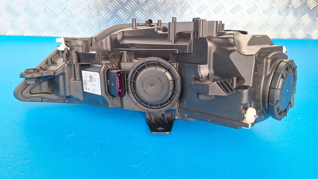 фото №7, Audi a3 8v0 sedan лампа левая bi ксенон ładna