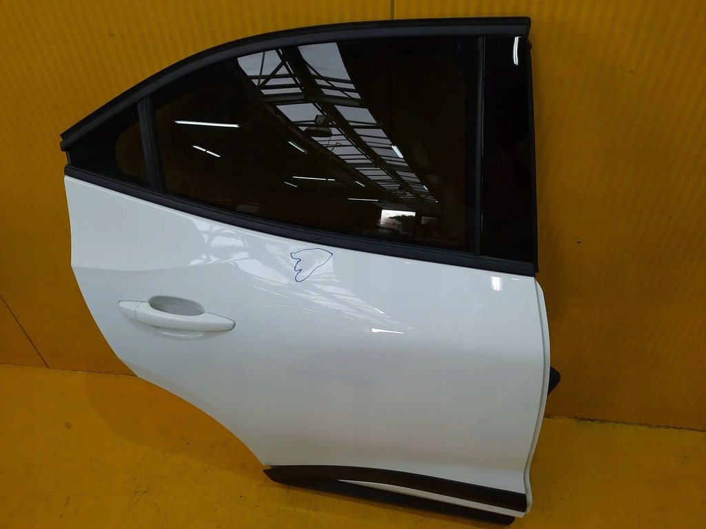 фото №2, Opel mokka ii b двері задня праве вм'ятина