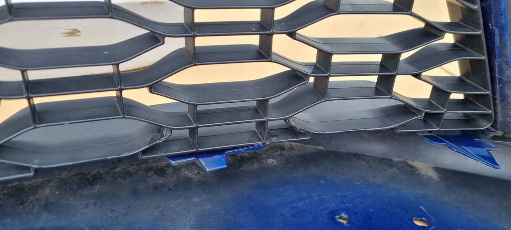 фото №12, Renault sandero ii lift 2016- бампер перед оригинал h044