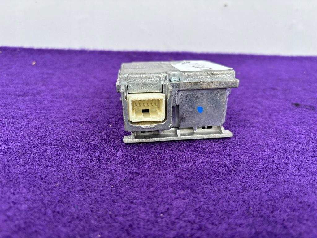 фото №3, Камера радар датчик renault zoe captur clio 5 v 284623677r k73/104