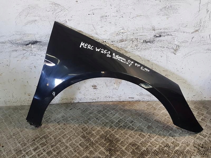 фото №1, Крыло правый перед c197 mercedes w251