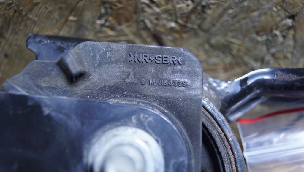 фото №4, Outlander iii кронштейн кронштейн коробки 2.2did