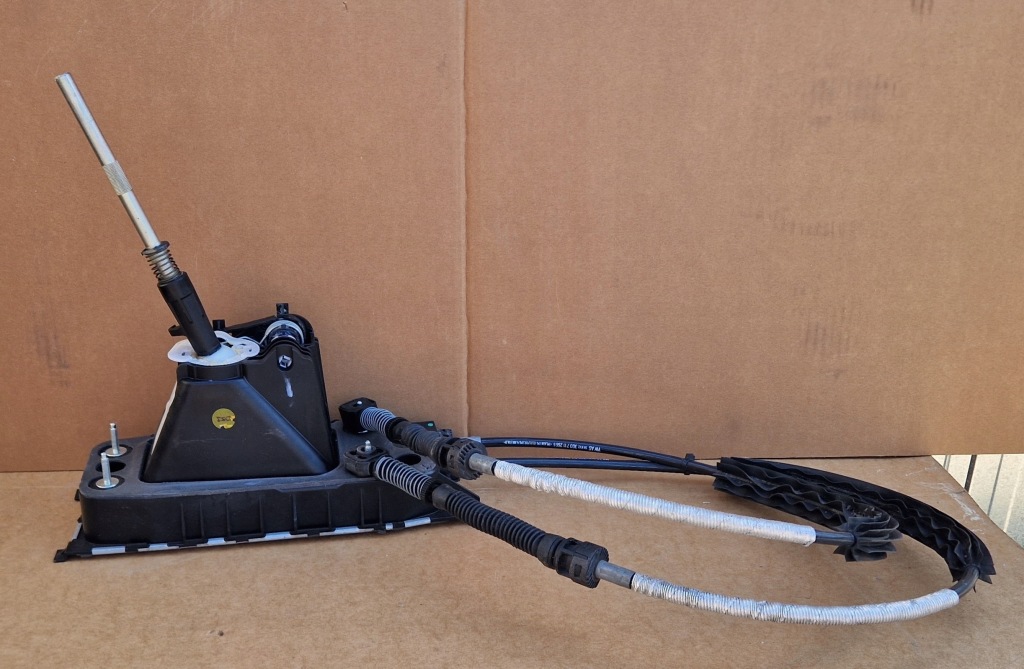 фото №1, Тяга домкрат vw golf sportsvan 510711049f