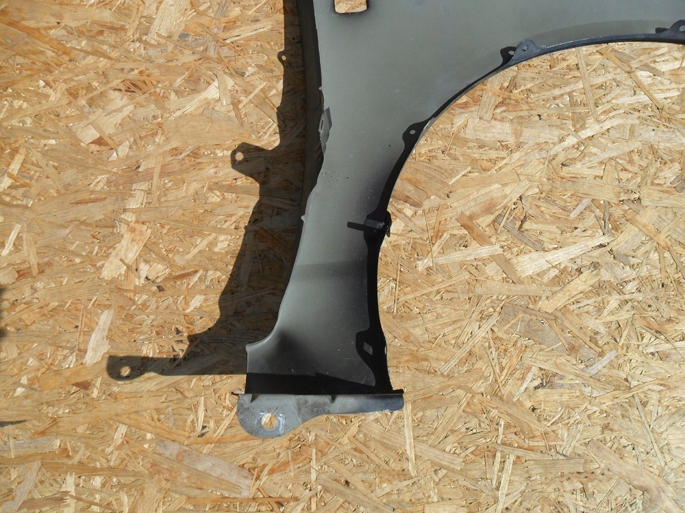 фото №11, Toyota corolla sd kombi 2002- крила лівий