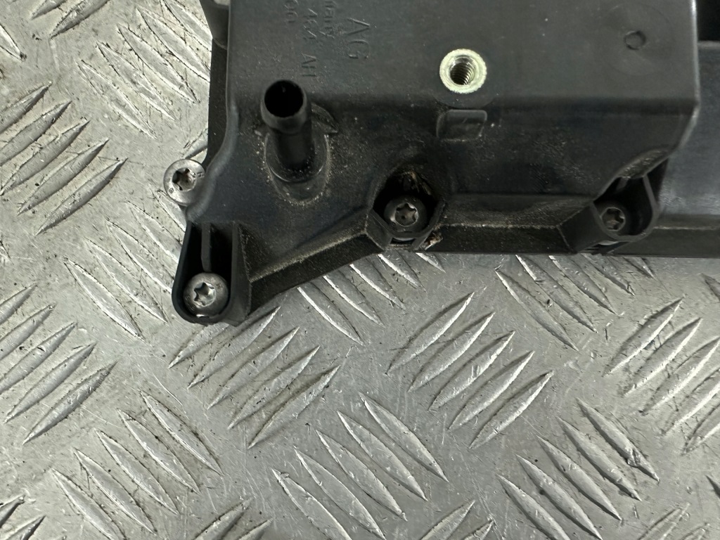 фото №4, Skoda fabia iii 1.0 tsi dkl вентиляция картера сепаратор масла 04e103464ah