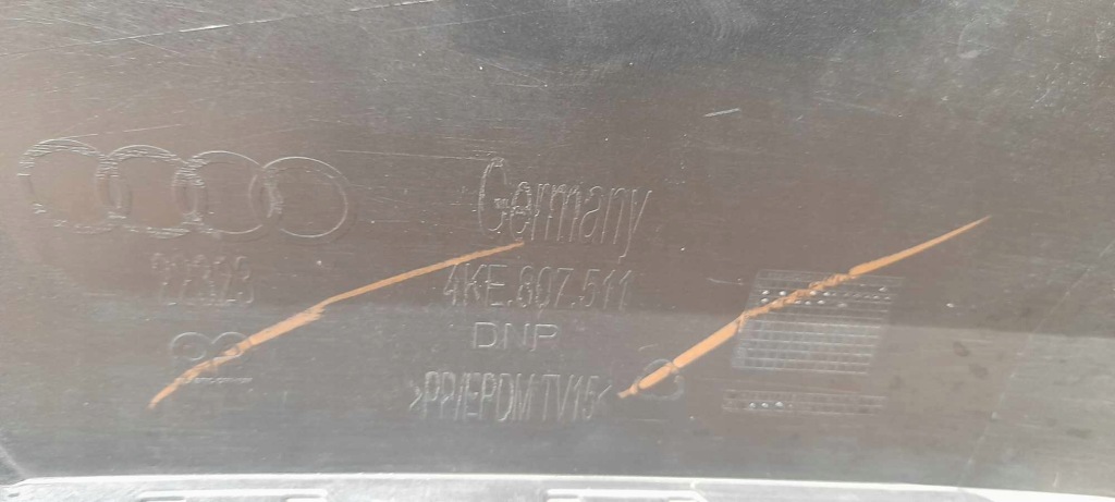 Бампер задняя audi e-tron 4ke 4ke807511 4ke807521 Киев