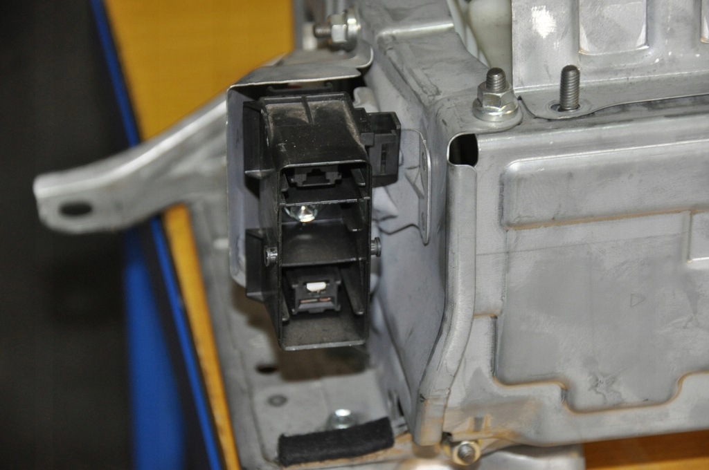 фото №5, Toyota yaris iii 3 акумулятор комплектна g9280-52031