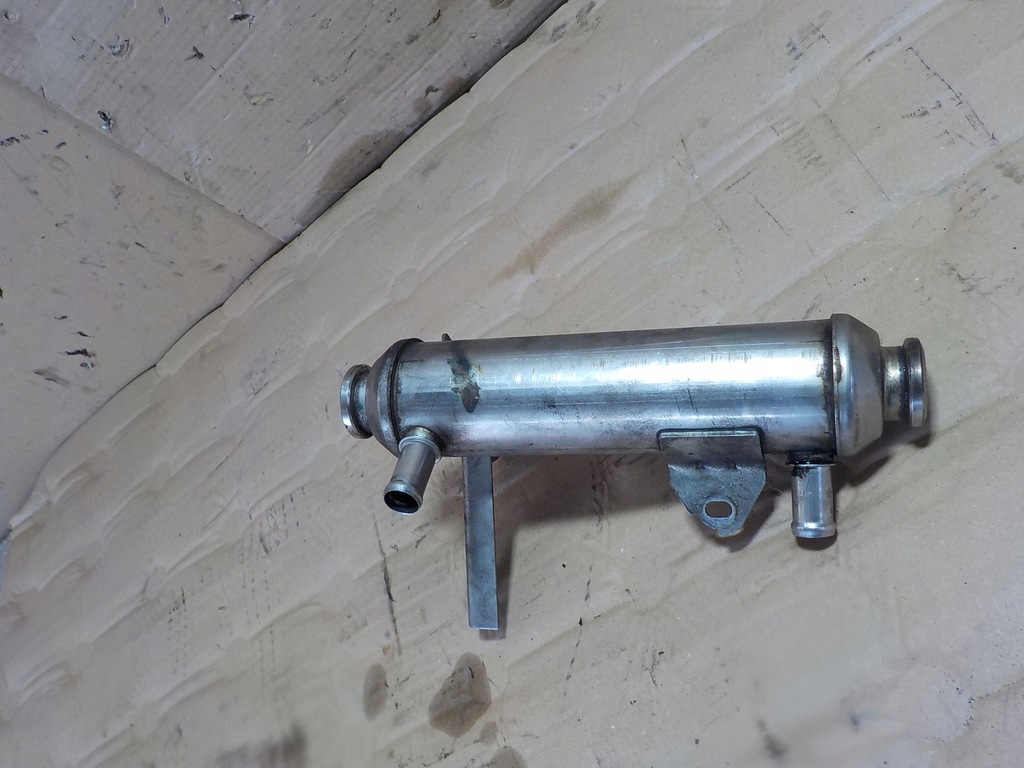 фото №5, Suzuki sx4 радиатор выхлопных газов egr 55203716 1.9 ddis