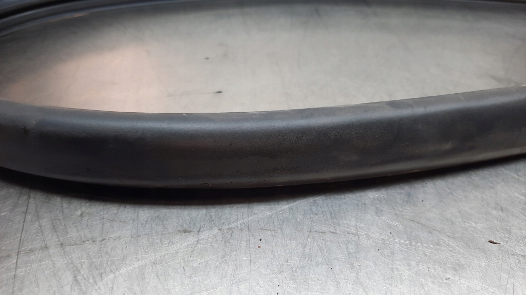 фото №5, Прокладка накладки порога ліва 30744879 volvo xc60