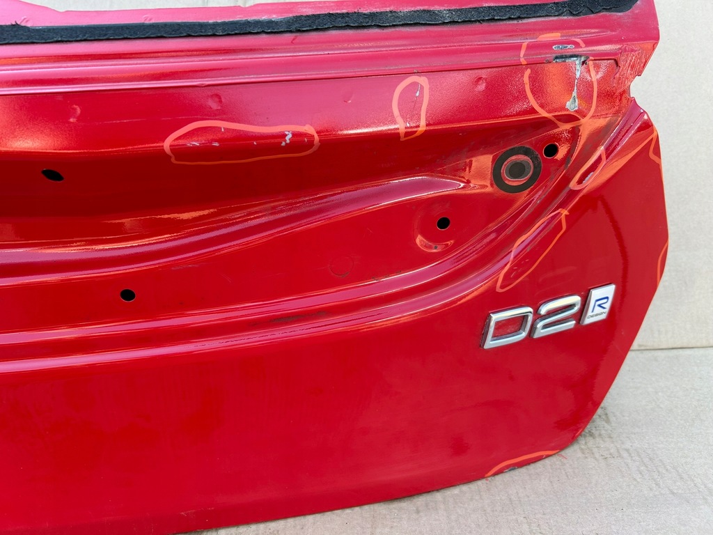 фото №3, Крышка багажника задняя volvo v40 rdesign без оснащения