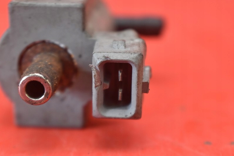 фото №7, Клапан вакуумa 72268701 porsche 911 997 6 vi 3.8 turbo 500 km 08-13