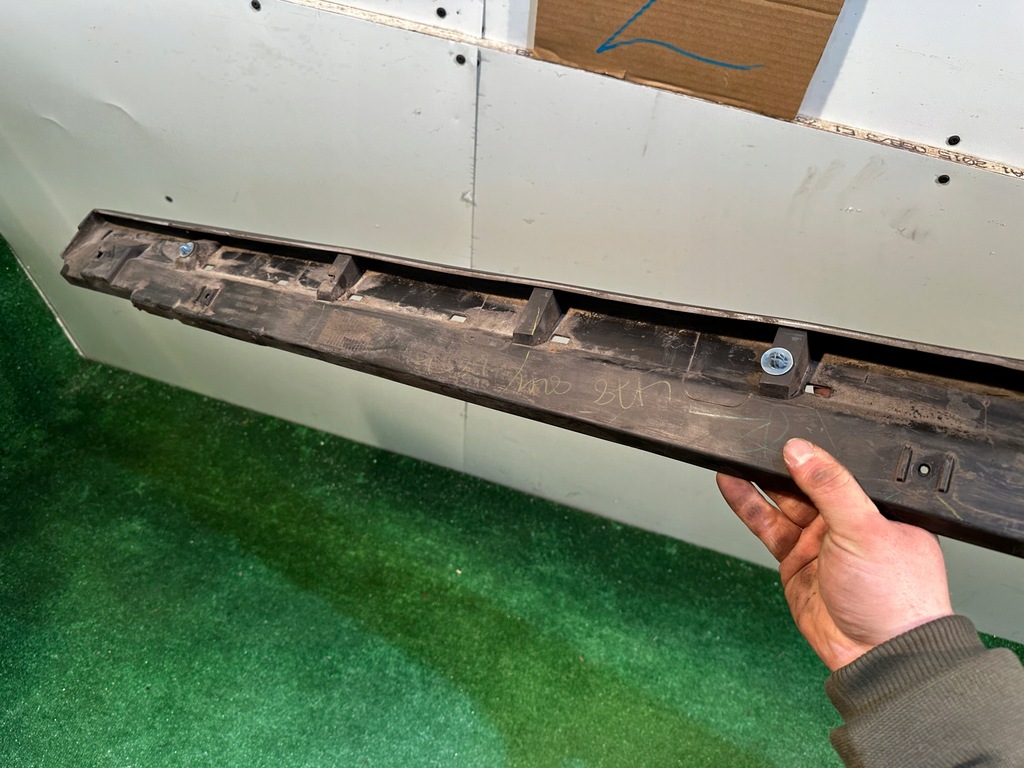 фото №8, Mitsubishi space star 2013- молдинг поріг права 6512a480