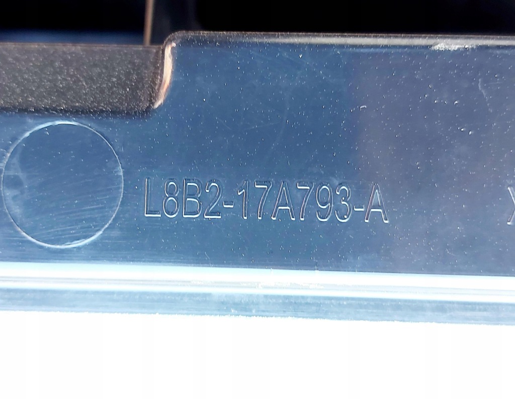 Land rover defender l663 21r. бампер перед под камера решётка радиатора усилитель Доставка