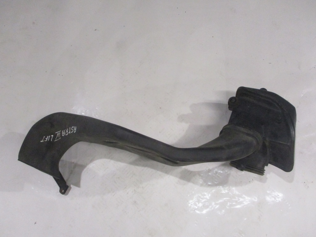 фото №1, Резонатор воздуха труба впуск воздухозаборник opel astra iv j 1.6 16v 13337770ej