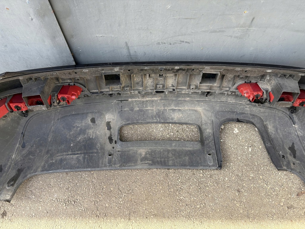 фото №14, Audi q3 8u бампер задняя задний 8u0807511c 8u0807521b