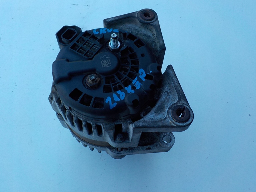 Cruze insignia a 1.8 16v генератор 13579666 Оригинал