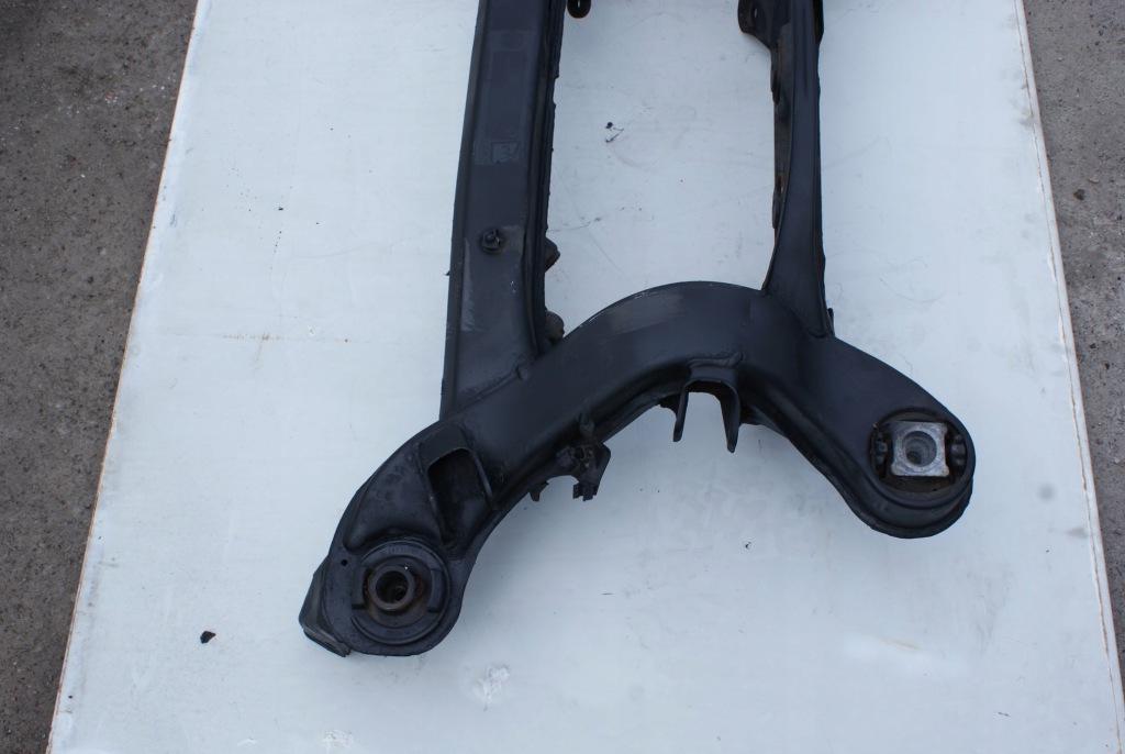 фото №10, Mercedes w203 c-klasa подрамник подрамник задние odnowione задняя задняя