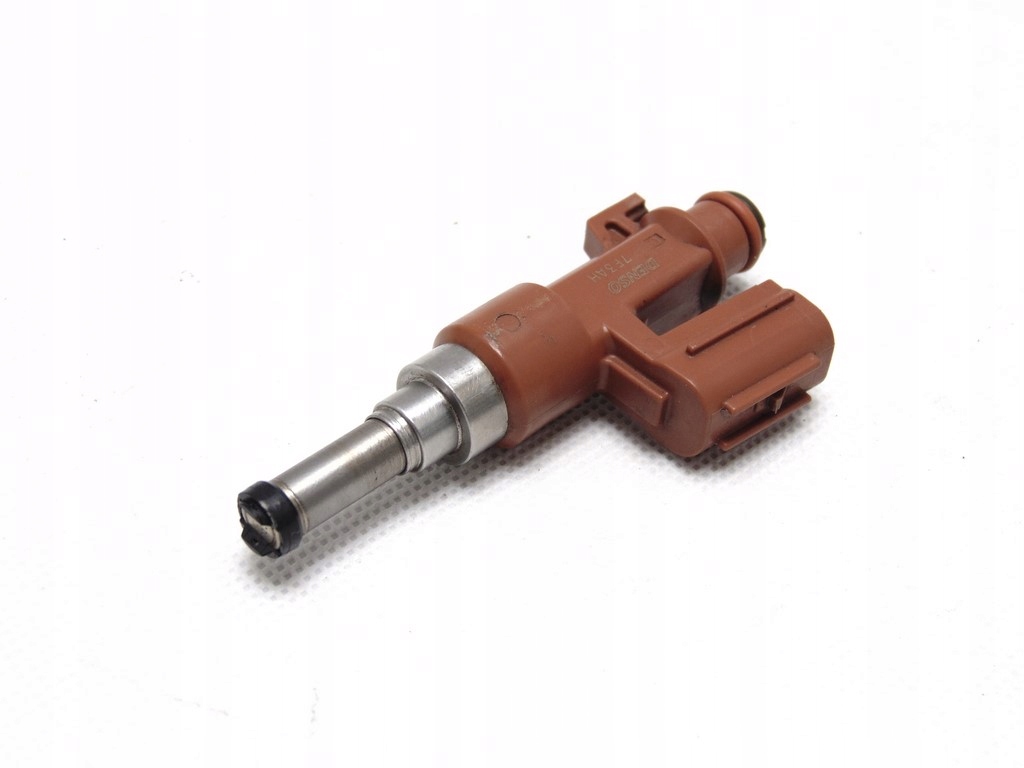 фото №1, Lexus ls iv ls600h форсунка 23250-38020