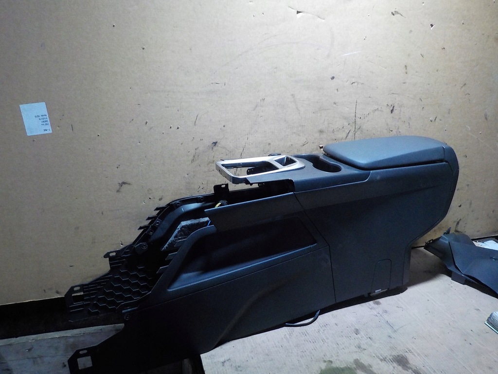 фото №6, Туннель средний peugeot 3008 2.0 hdi