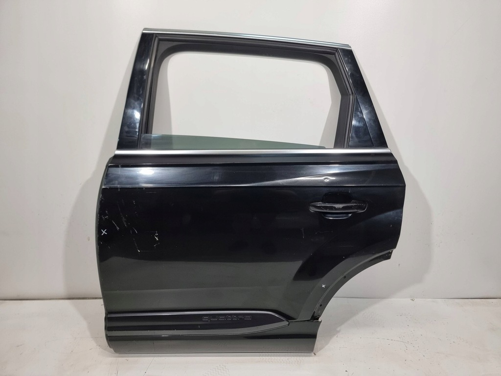 фото №1, Audi q7 4m дверь левый левая задняя задние