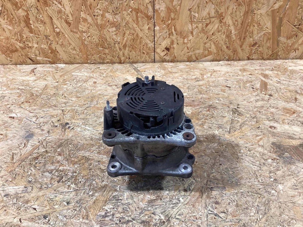 Генератор audi оригинал 028903025h Оригинал