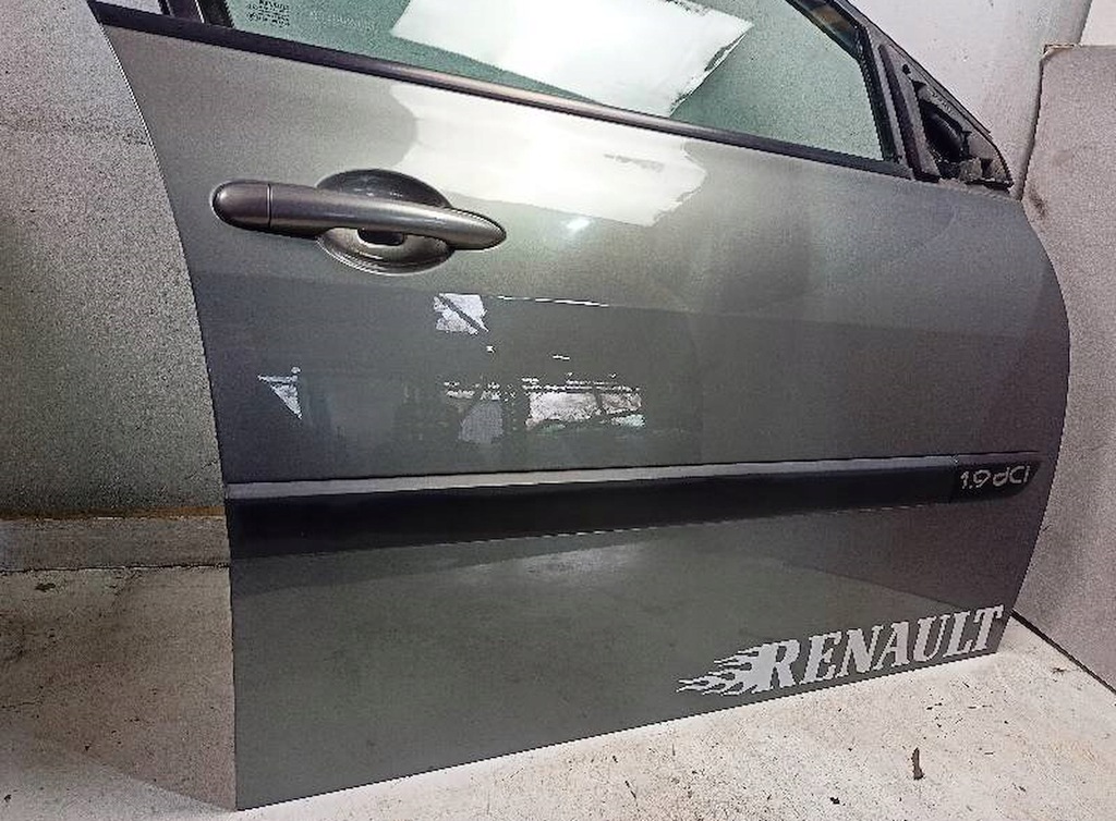 фото №2, Дверь правый перед renault megane