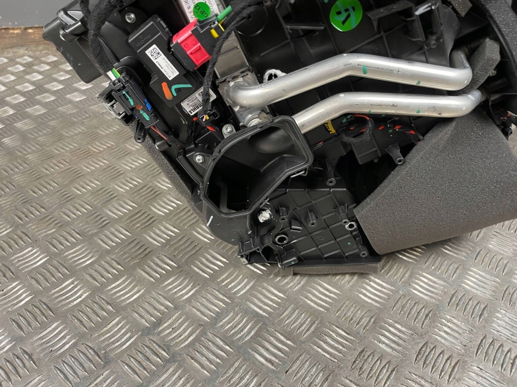 фото №7, Peugeot 2008 ii 2023 обігрівач / комплект