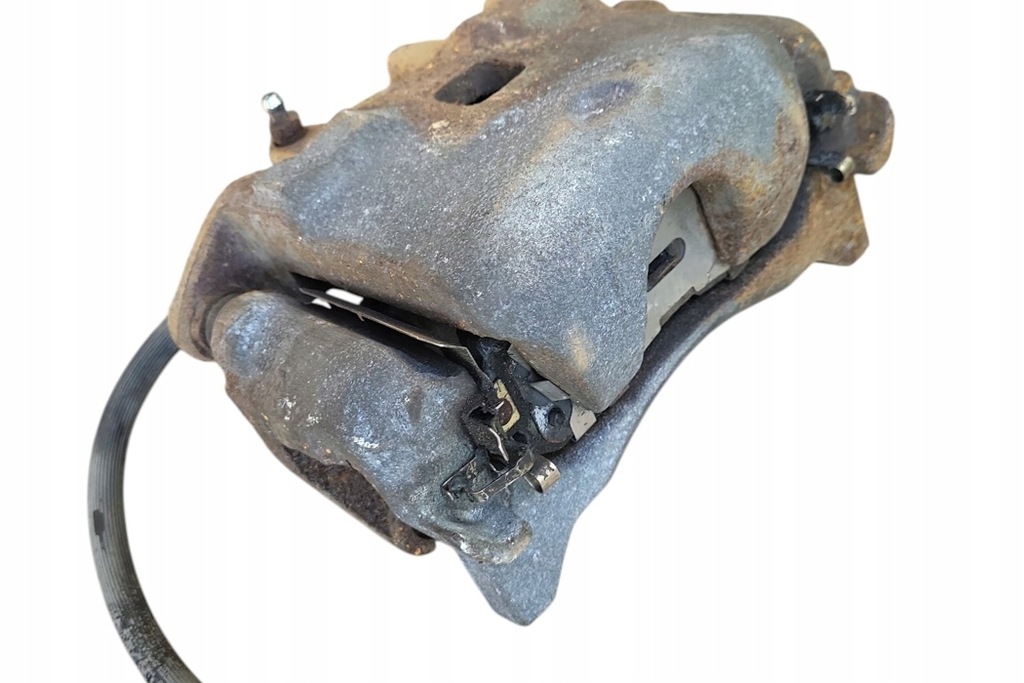 фото №6, Суппорт тормозной передний правый nissan leaf ze0 id10590 electric 80kw 2016