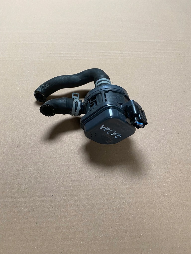 фото №1, Дополнительная насос циркуляция wody volvo xc60 ii 31493259