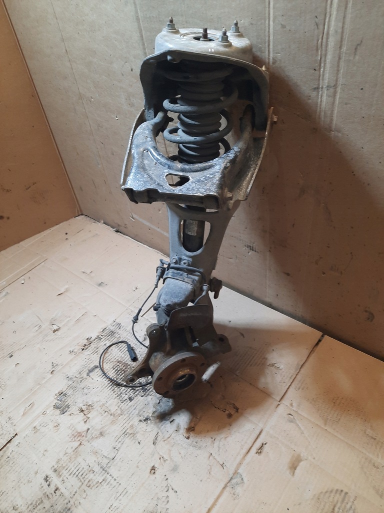 фото №12, Амортизатор амортизационная стойка поворотный кулак левый перед peugeot 407 1.8b 85kw