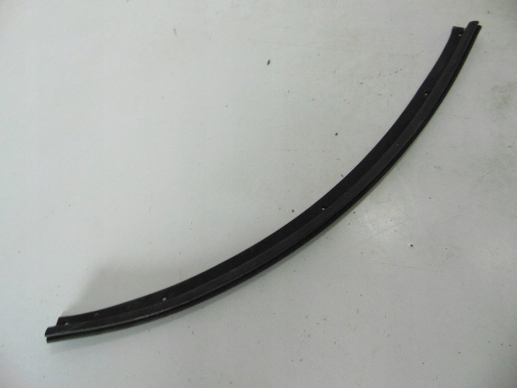 фото №1, Прокладка дверь правый задняя citroen c4 aircross