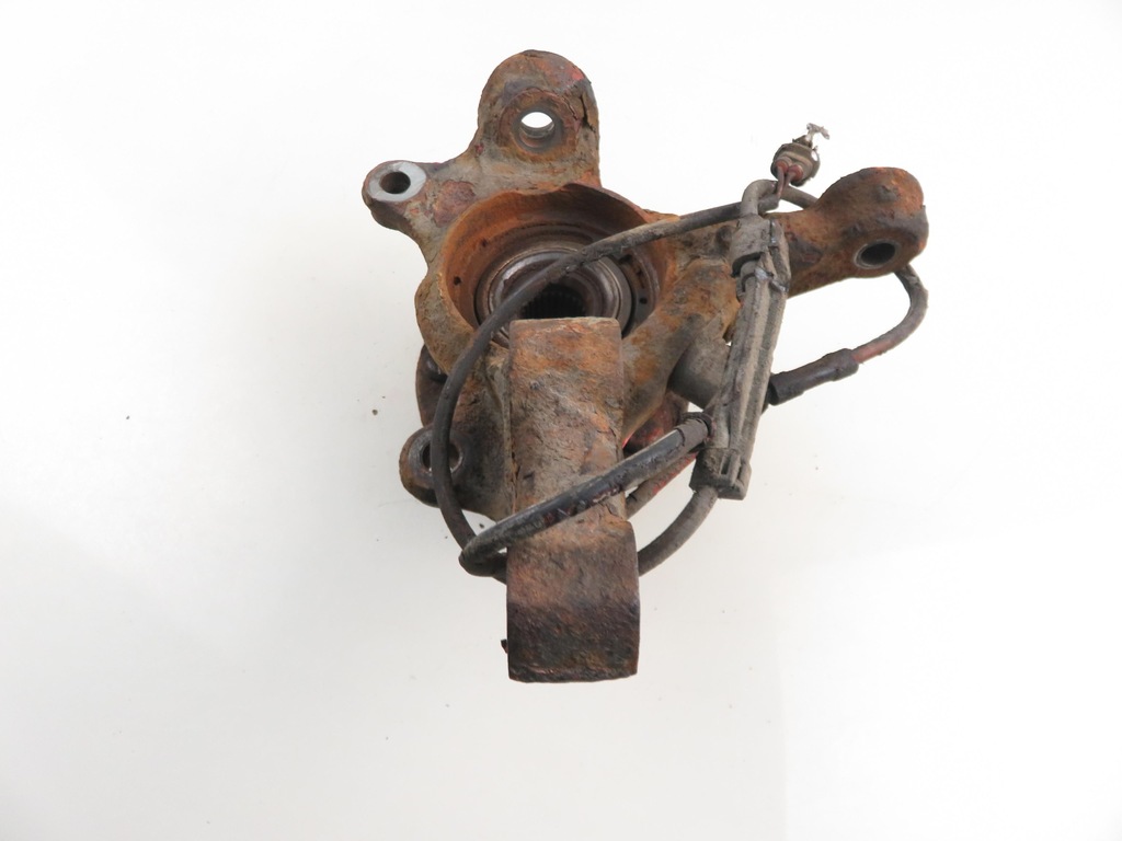 фото №10, Поворотний кулак ступиця передня ліва toyota avensis ii t25 2.0 d-cat